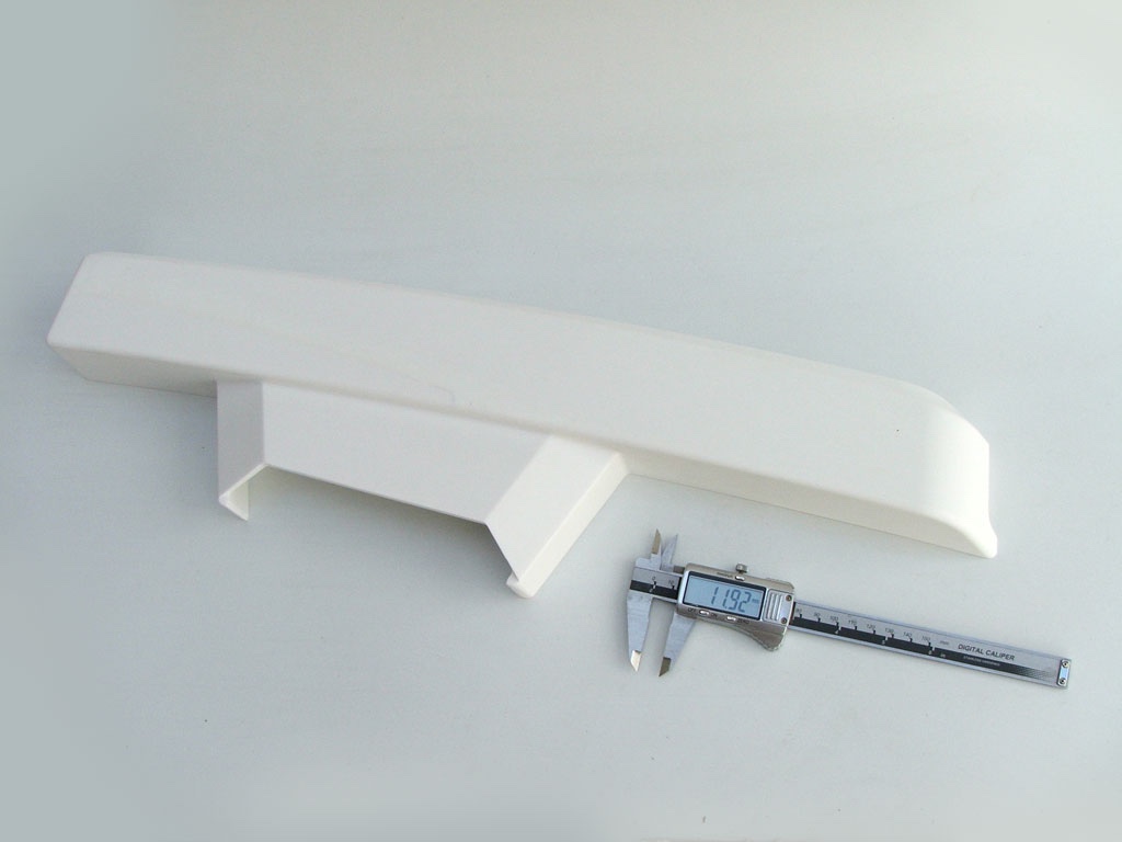 Modelos para inyección de PUR-Modelos para inyección de poliuretano | Carenado de equipo de electromedicina-2