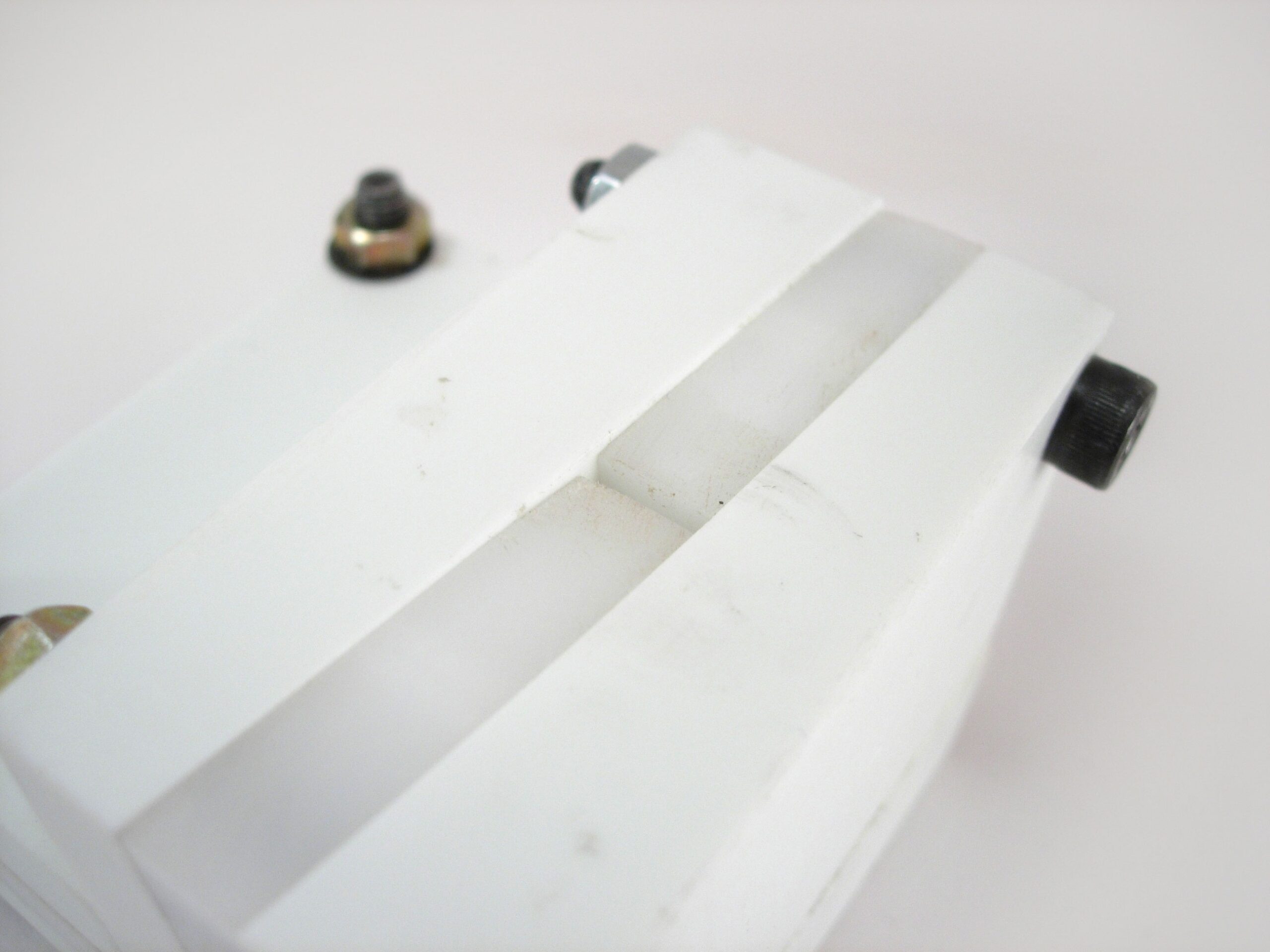 Piezas y moldes en caucho de silicona y resina-Matricería para caucho | Pasa cánulas-5